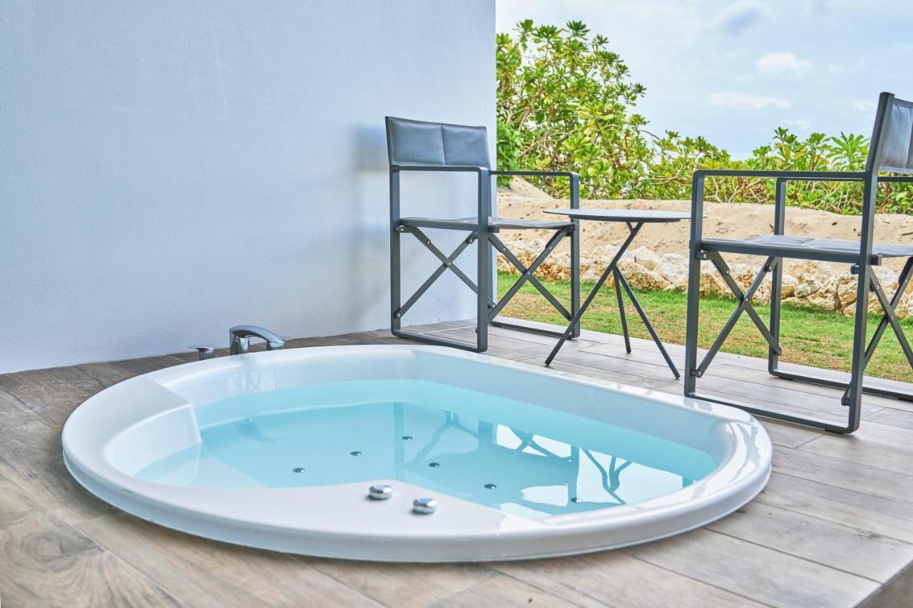 Watermark Hotel Okinawa Miyakojima Luaran gambar
